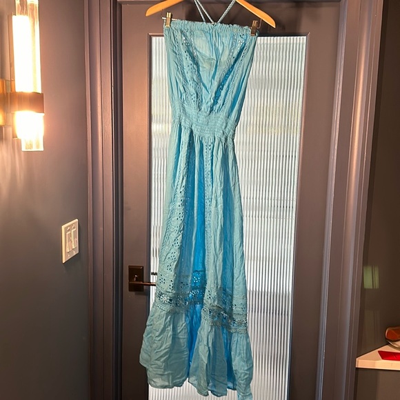 Never worn beach cover up - Picture 4 of 6